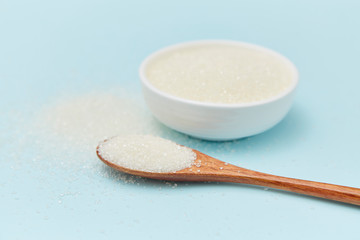 White granulated sugar