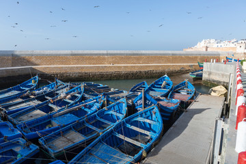 Fischerboote am Hafen von Essaouira, Marokko