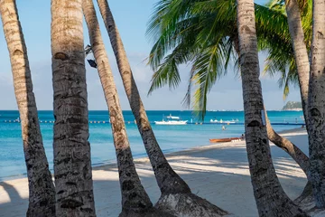 Photo sur Plexiglas Plage blanche de Boracay Boracay, Philippines - 20 janvier 2020 : plage blanche vide de l& 39 île de Boracay pendant la journée. Pas de touristes chinois à cause du coronavirus.