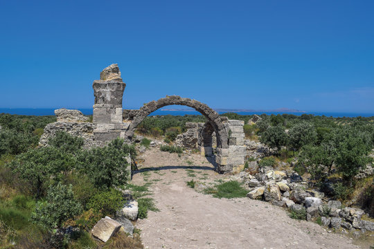 Heredos Atticus Bath ruins in Alexandria Troas