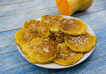 Pancakes with pumpkin and apples diet