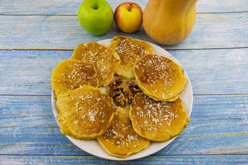 Pancakes with pumpkin and apples diet