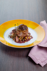 Filetto di manzo con funghi porcini
