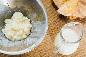 Kefir is healthy for the human body, as a milk dessert prepared with milk, and can be prepared at home.