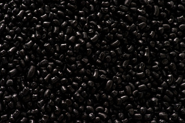 Granelli di plastica riciclata neri