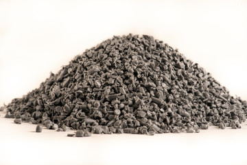 Granelli di plastica riciclata grigia