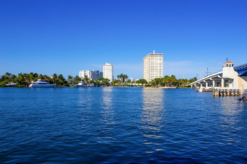 Fototapeta na wymiar Yachts docked in Fort Lauderdale