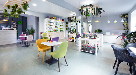 Cafe and gift shop with floral decoration idea