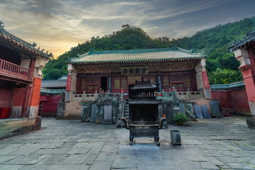 Sunrise in Sacred Taizi Po Temple (Fuzheng Guan). A taoist building complex built by Ming Dynasty...