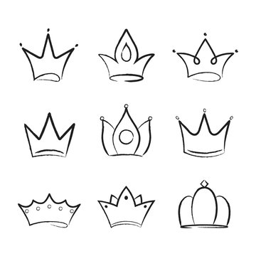Hand drawn crown. Doodle, sketch king crowns in line style. Simple diadems of queen in graffiti or grunge style. Royal emblem. Heraldic decoration symbol. Luxury concept. Calligraphy design vector.