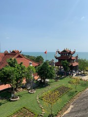 temple in vietnam