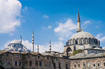 Fototapeta na wymiar Yeni Mosque at Istanbul