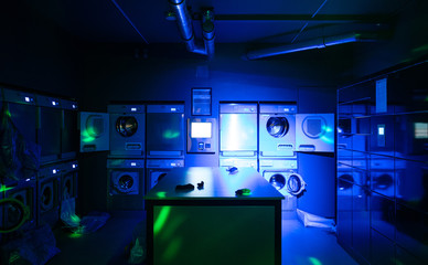 vaporwave laundromat Amsterdam