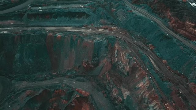 Open pit mining of open pit iron ore.