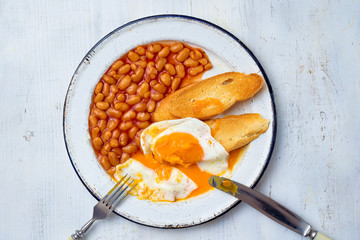 rustic english baked beans egg toast breakfast