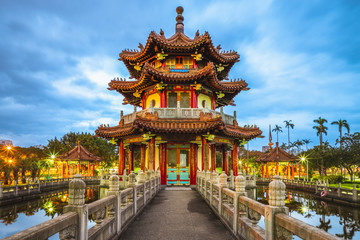 Obraz premium pawilon w parku pokoju 228, Tajpej, Tajwan