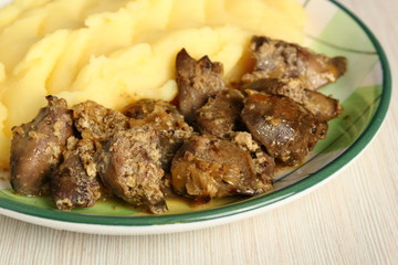 Fried chicken livers and mashed potatoes