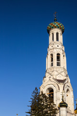 Fototapeta na wymiar Cathedral of the Kazan Icon of the Mother of God. Sunny autumn day