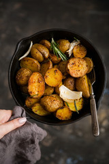 Roasted young potatoes with rosemary