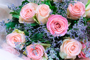 Old rose and Pink rose flower in bouquet gift for valentine day,romantic wedding flower for bride,love concept,selective focus