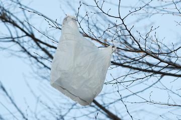 コンビニ袋　プラスチックゴミ
