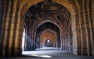 Fototapeta na wymiar Mehrauli Archaeological Park Delhi India Monuments