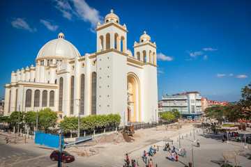 San Salvador Cathedral - obrazy, fototapety, plakaty