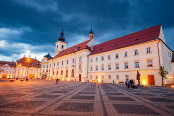 Fototapeta na wymiar The Great Square in Sibiu