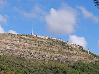Fototapeta na wymiar Dubrovnik, Croatia, Fort Imperial on a high mountain. in cloudy weather.