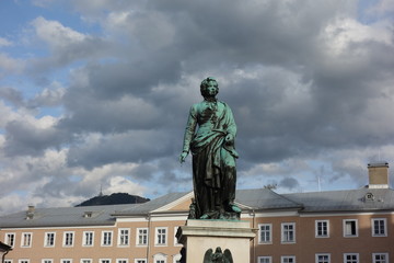 Obraz premium View of Salzburg city in Austria. Mozart statue