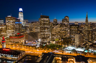 San Francisco downtown buildings skyline evening sunset