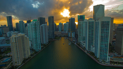 Obraz premium Downtown Miami & Miami River