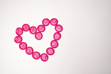 Herz aus Kondomen