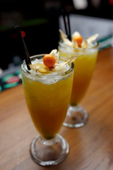 cocktail with ice and lemon