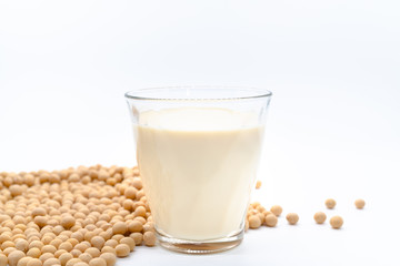 豆乳　白背景