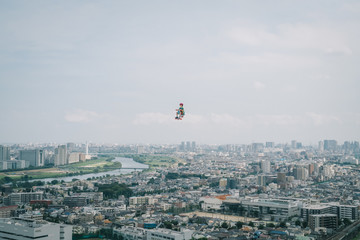 空飛ぶ遊具