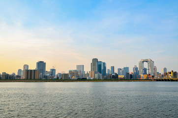 Fototapeta na wymiar 大阪の都市風景