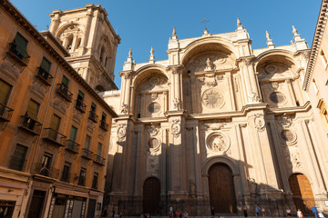 Fototapeta premium Granada, España - 17 de agosto de 2019: Catedral de Granada.
