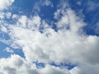 Obraz premium Blue sky with white clouds.