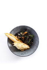 Mussels with baguette slice