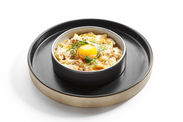 Baked carbonara side view