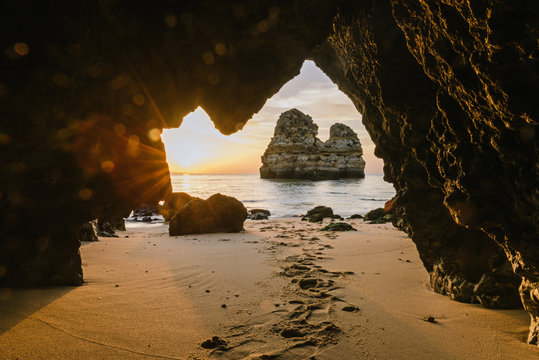 Praia do Camilo at sunrise, Lagos, Algarve, Portugal