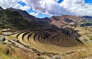 Fototapeta na wymiar Pisak Ruins , Sacred Valley , Peru 
