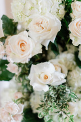 Obraz na płótnie Canvas White Roses at Wedding Ceremony