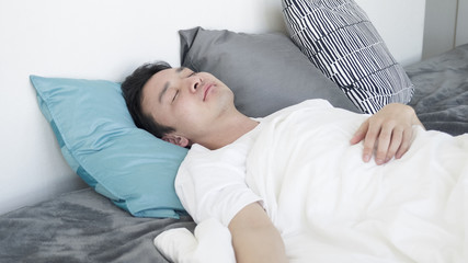 男性　睡眠