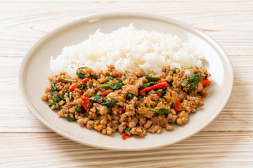 Stir fried Thai basil with minced pork on topped rice