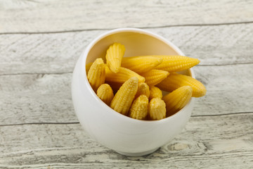 Pickled baby corn