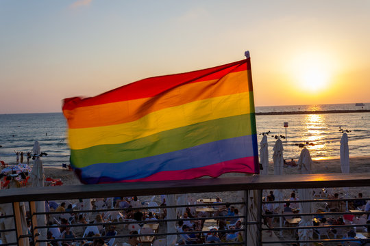 Regenbogenfahne f&radic;&ordm;r Pride und Vielfalt