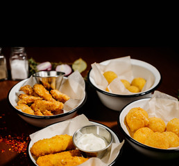 Spicy Deep Fried Breaded Chicken Wings with sause