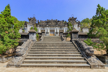 Fototapeta na wymiar カイディン帝廟　ベトナム　フエ　khai dinh tomb Vietnam Hue